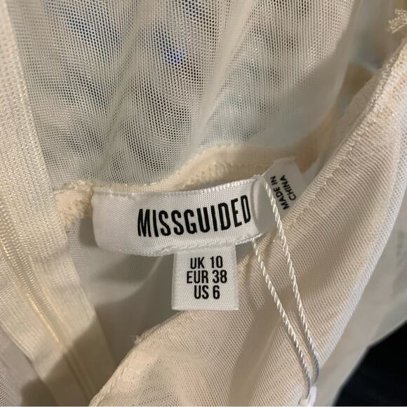 MISGUIDED WHITE MESH PUFF SLEEVE MILKMAID BODYCON MINI DRESS SIZE 6 - Picture 6 of 9